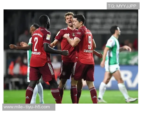 穆勒与德赖塞特尔亲密合影社交媒体上互称传奇人物 穆勒与德赖塞特尔亲密合影社交媒体上互称传奇人物